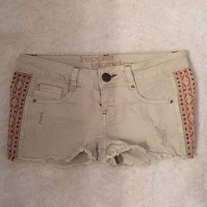 Hippie Laundry Shorts